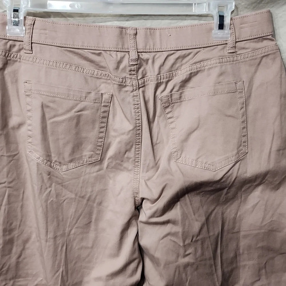 Merona Cropped Pants - Picture 6 of 9